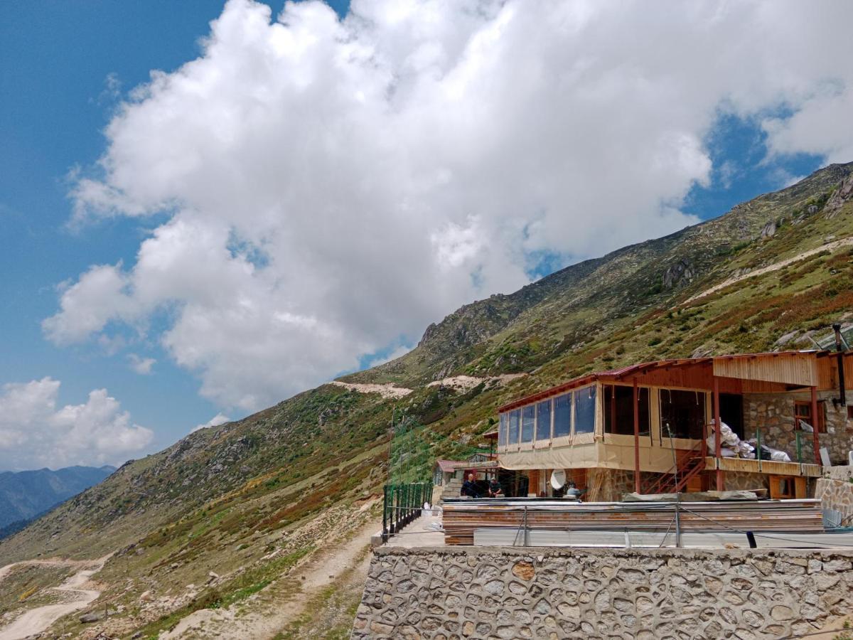 Avusor Mola Cafe Ve Pansiyon Camlihemsin ภายนอก รูปภาพ