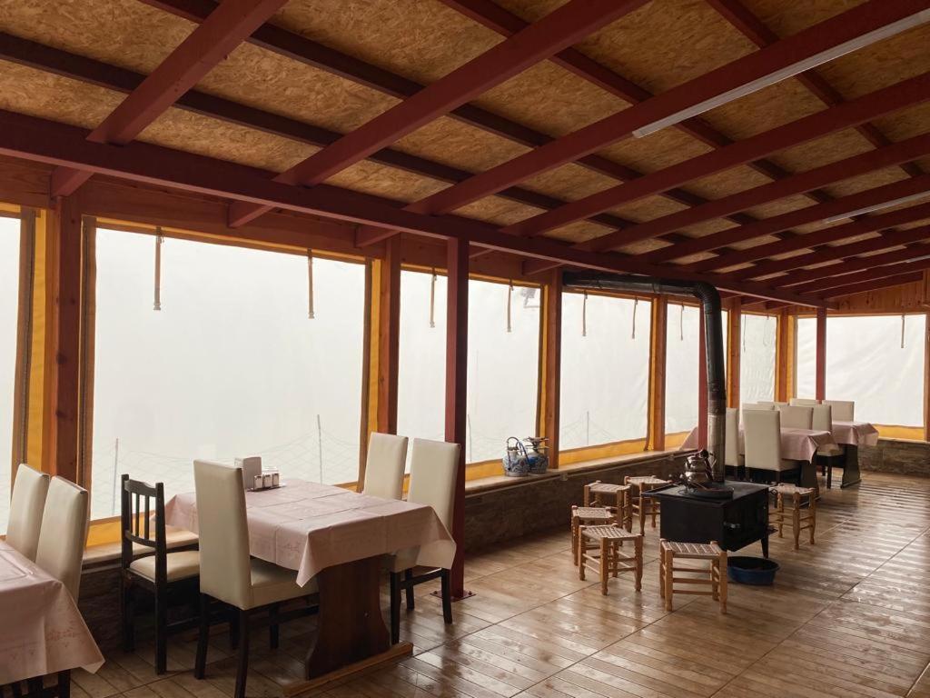 Avusor Mola Cafe Ve Pansiyon Camlihemsin ภายนอก รูปภาพ